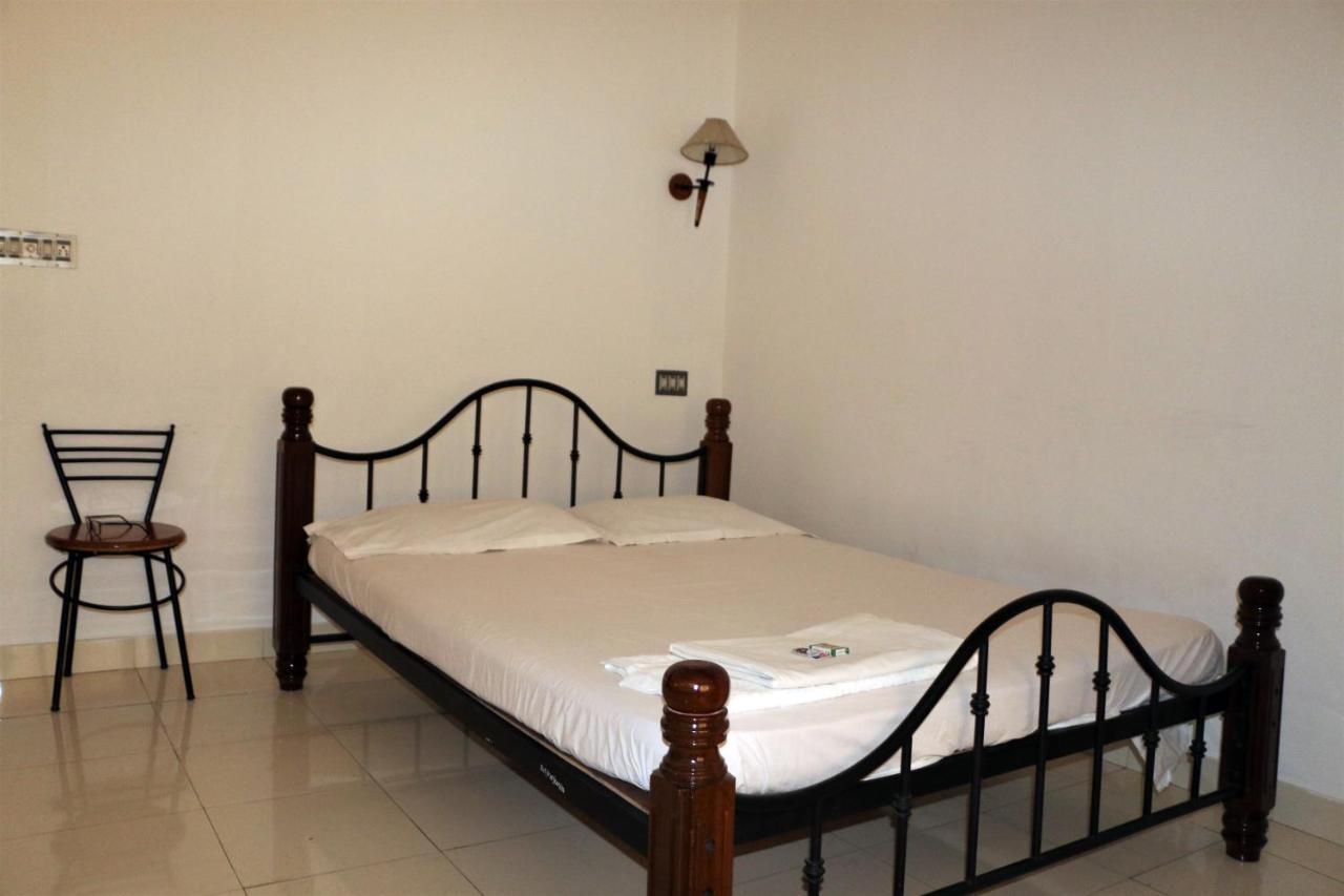 East Coast Hotel Thiruvananthapuram Kültér fotó