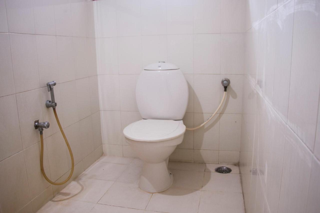 East Coast Hotel Thiruvananthapuram Kültér fotó