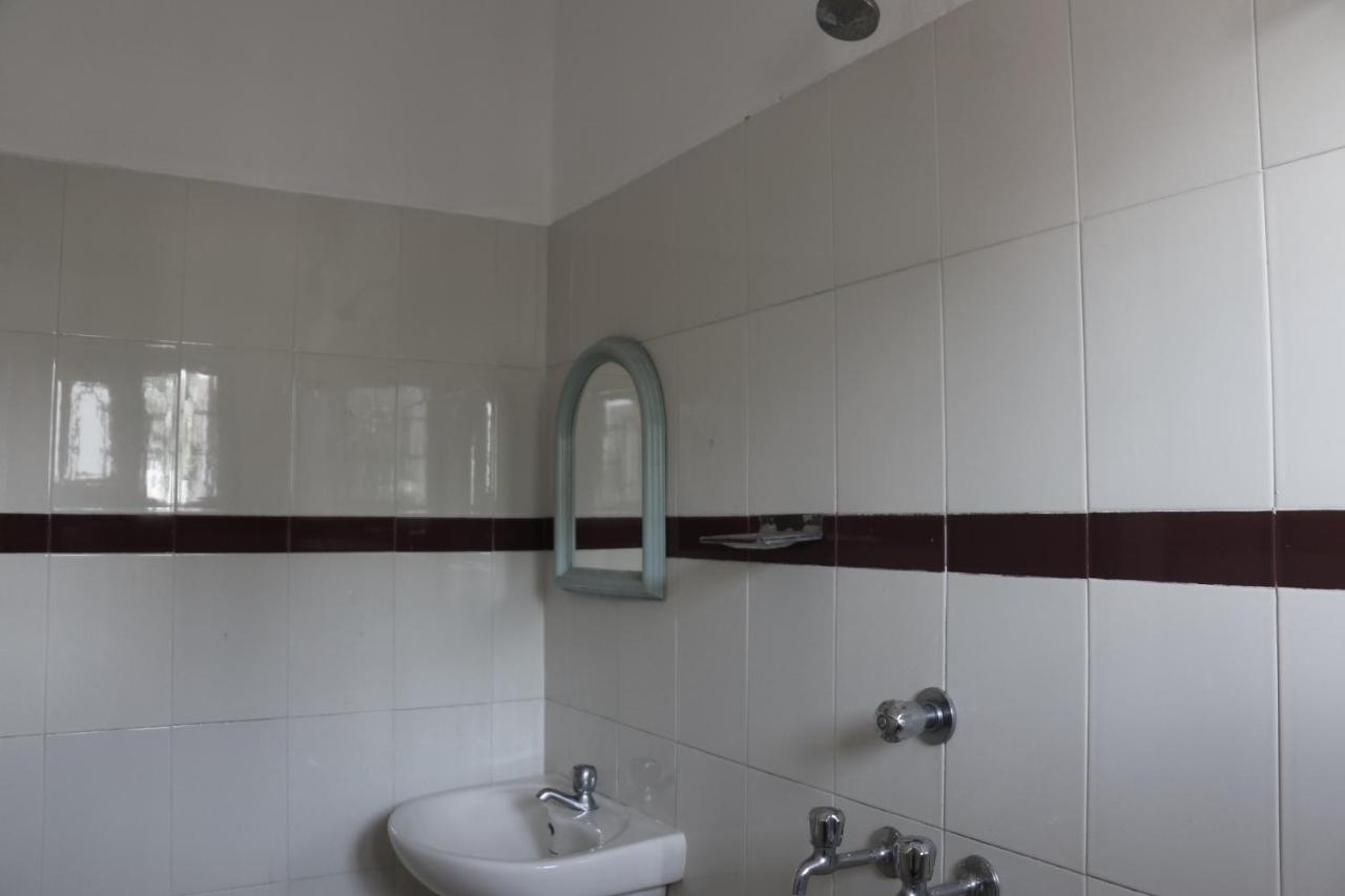 East Coast Hotel Thiruvananthapuram Kültér fotó